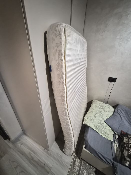 Отдам матрас нуждающимся