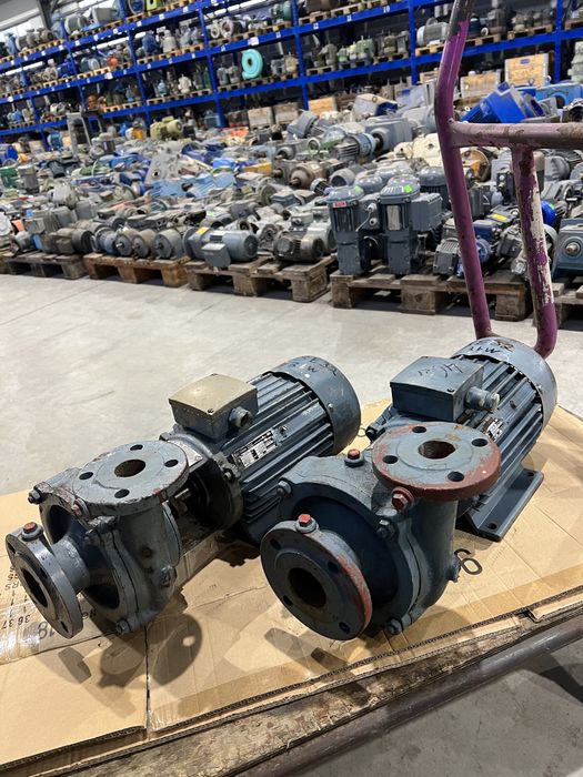 Нова водна помпа 3Е32