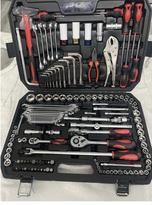 Набор инструментов 142+2 предмета в кейсе