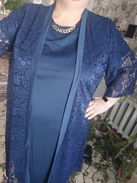 Продам недорого новый платье