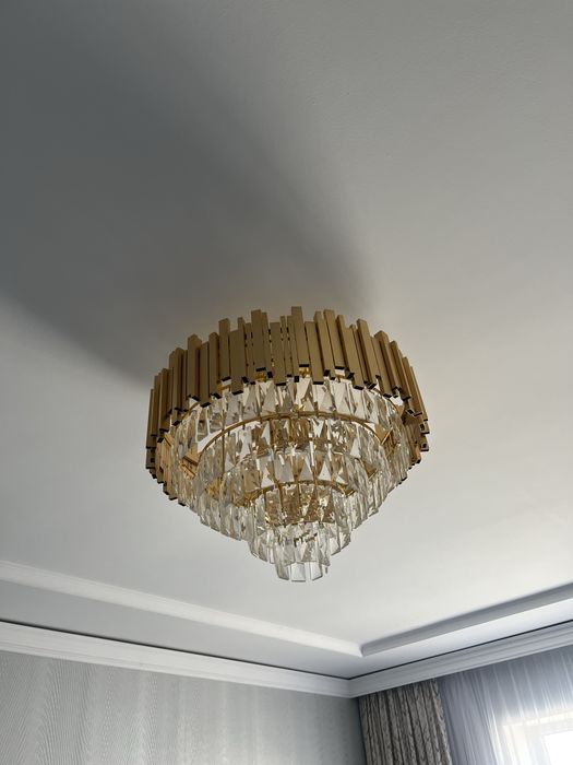 Люстра, светильник