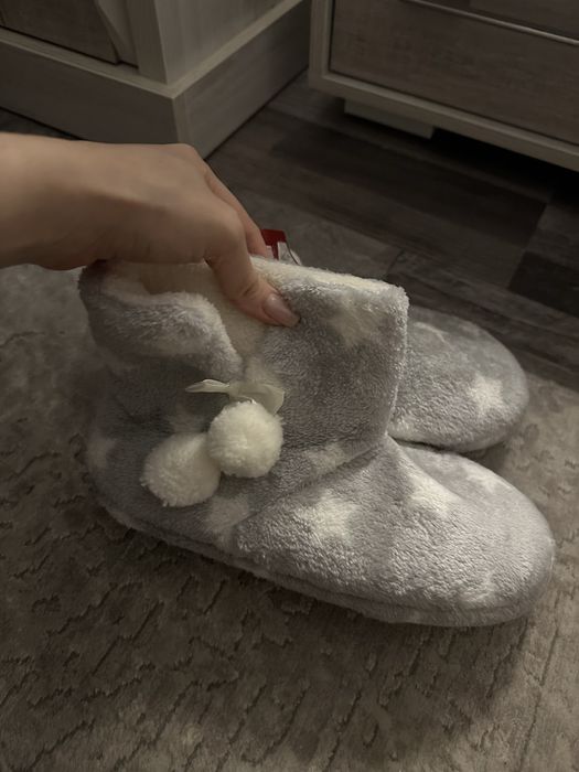 Домашние тапочки новые 37 размер