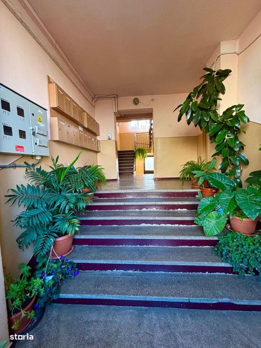 Apartament 2 camere decomandate zona Lazaret