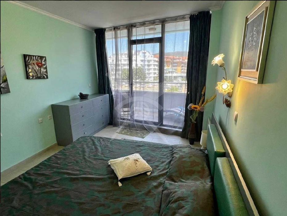 Продава се Тристаен апартамент в к.к. Слънчев бряг - 70 кв.м за 1100 €/кв.м - Снимка #2