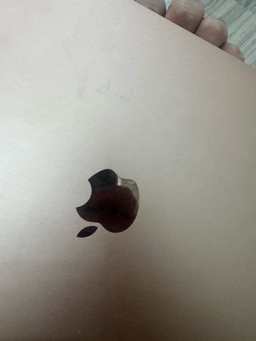 Продам Macbook air M1