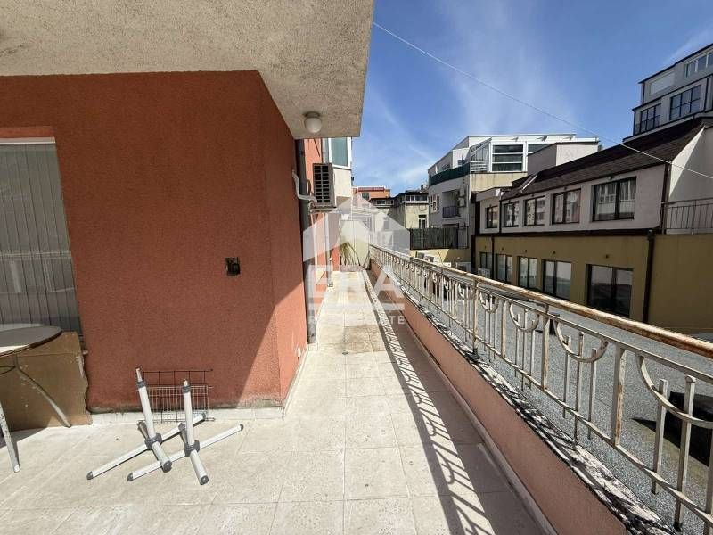 Дава се под наем Офис в Варна, Център - 105 кв.м за 987.36 € - Снимка #7