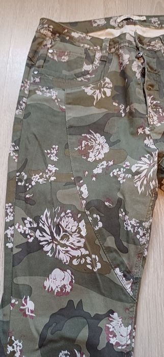 Pantaloni sport dama