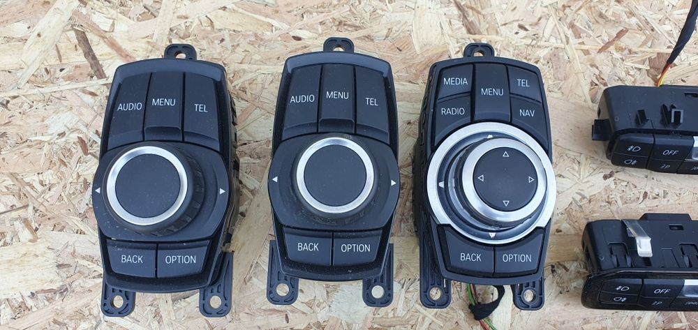Consolă butoane / joystick BMW seria 1,2,3,4,5,7 F10 / F20 / F30 consolă  butoane audio / panou clima / Start / Stop / multi switch panel I4