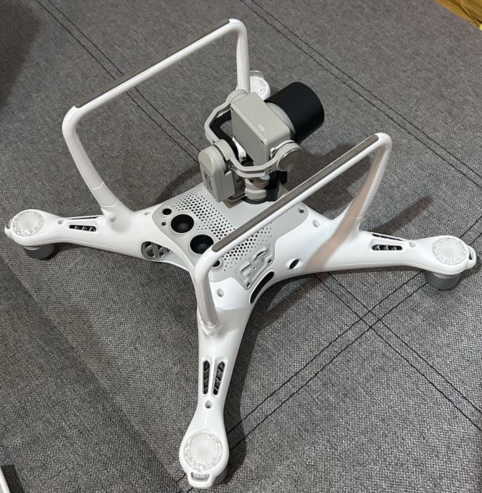 Drona Phantom 4 Pro Plus
