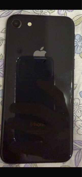 Iphone 8 ,64 Гб