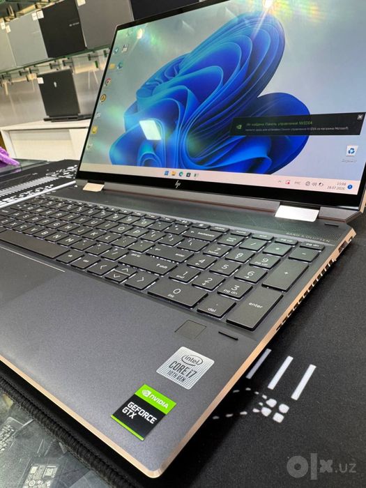 HP Spectre x360 2в1