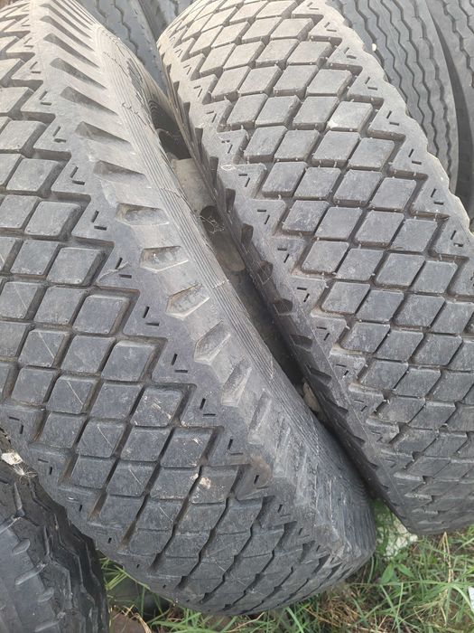 anvelope si roti pentru remorci 8.25, 9.00, 10.00, 11.00, 12.00r20
