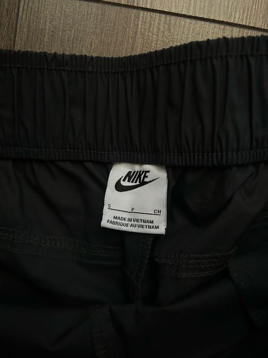 Спортивные штаны Nike