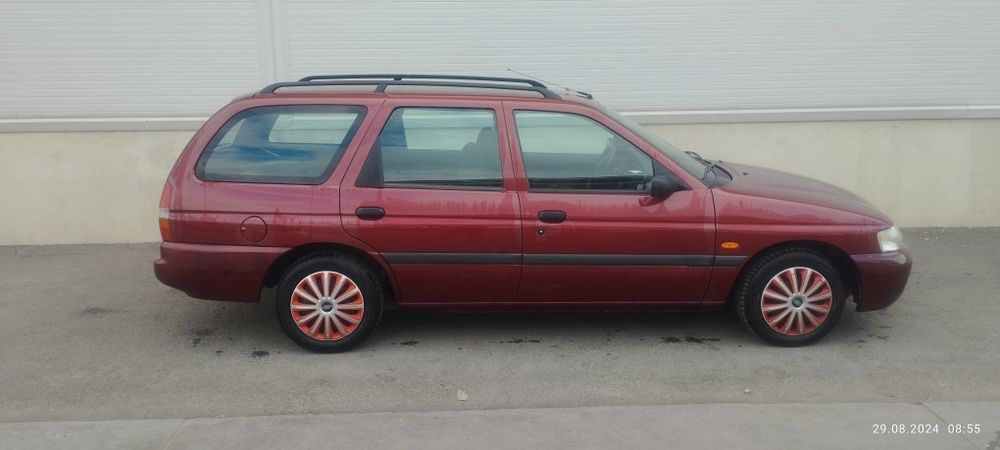 Форд Ескорт бензин