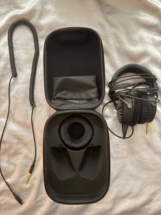 Beyerdynamic DT1990 Pro