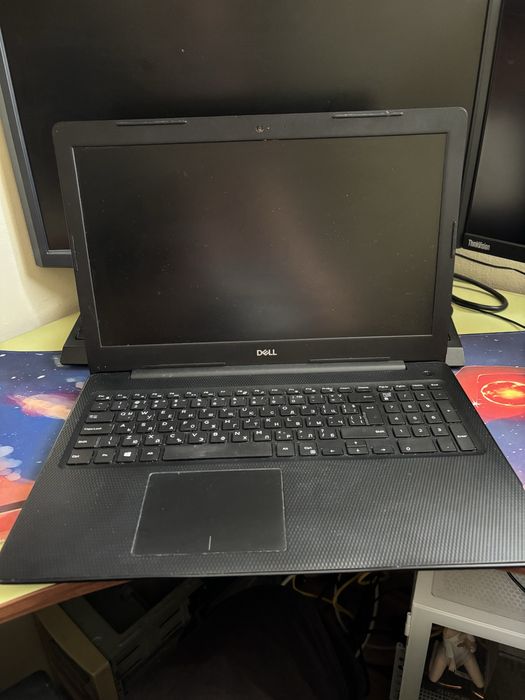 Лаптоп Dell - i5 8th gen / ram 16gb / ssd 512gb