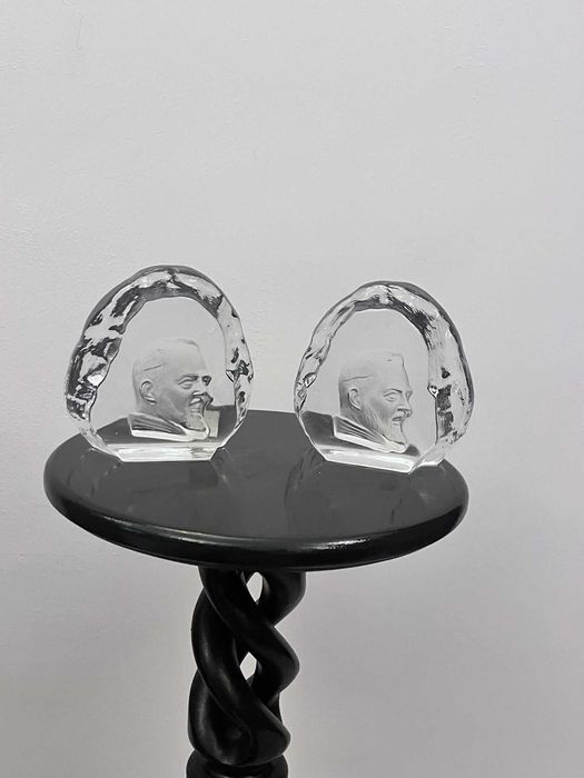 Set 2 fiburine bibelouri cristal Italia statuete bibelou prespapier marcate