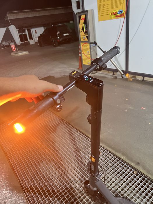 Vand sau schimb ninebot e scooter g2 max 450w