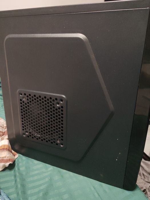 Vând/schimb pc light gaming