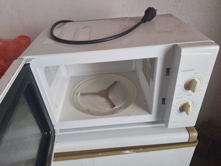 Микроволновка LG