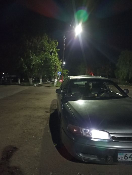 Продам Мазду кронус