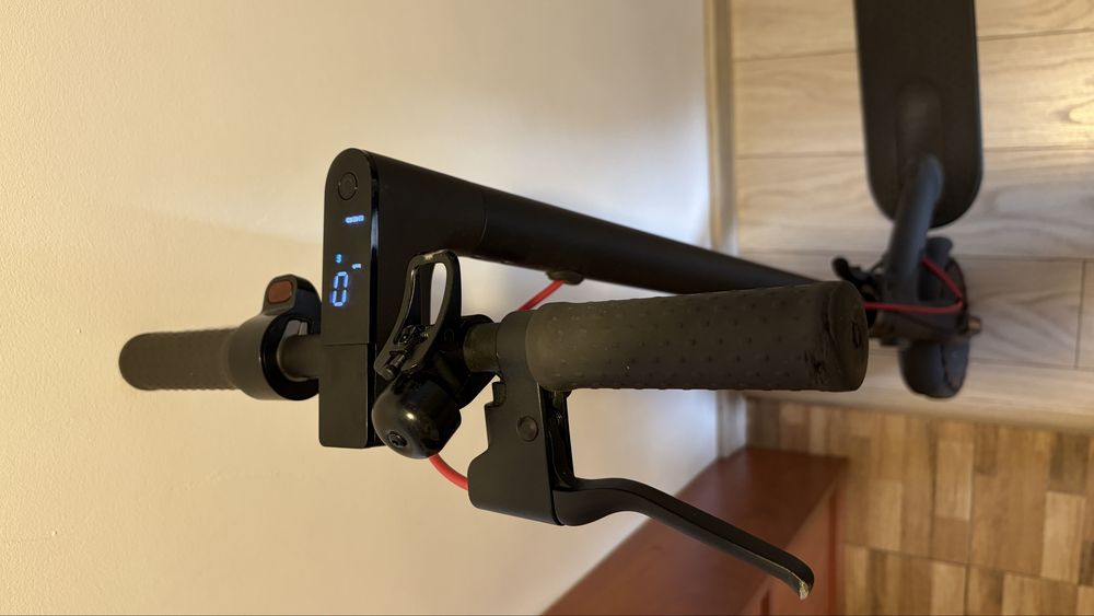 Trotineta electrica Xiaomi mi electric scooter pro 2