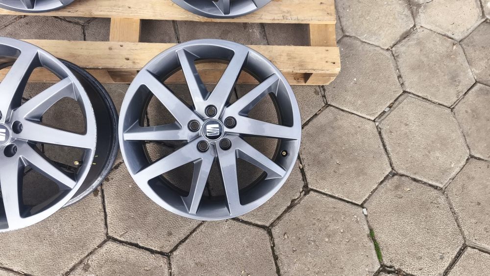 5x100 17 цола SEAT