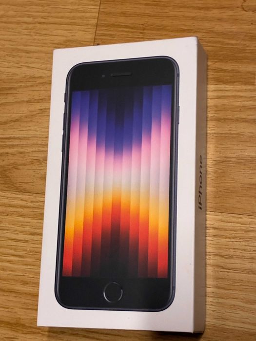 Iphone SE3 2022, Nou GARANTIE sigilat, neactivat, liber de retea.