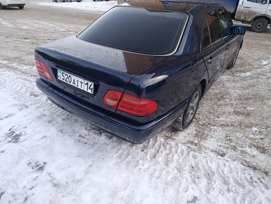 Мерс  w210. 2.0  96