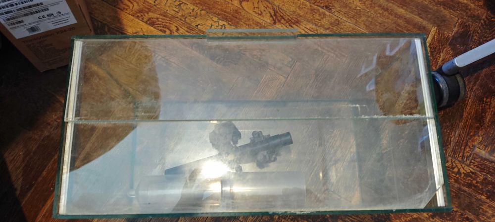 Малък аквариум 10 литра