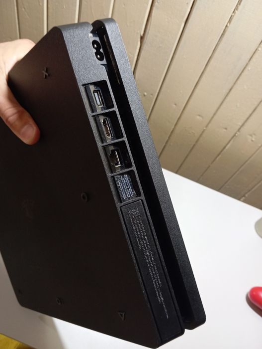 Sony playstation 4 slim 1tb Ps4