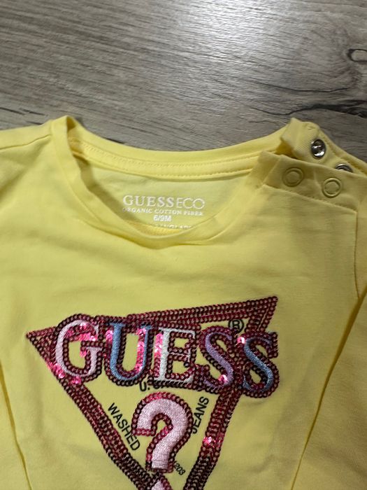Оригинална блузка за бебе Guess размер6-9 месеца