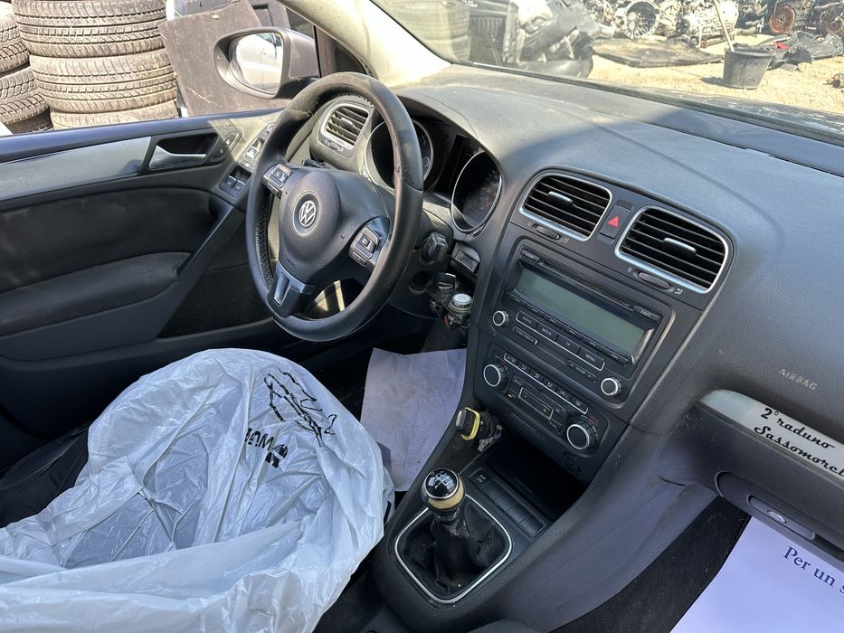 На Части VW Golf 6/ Голф 6 2.0tdi-CBD-110к.с.!