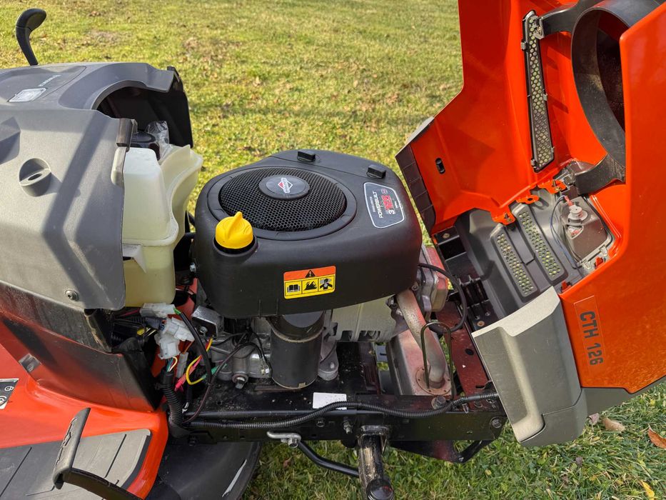 Tractoras Tuns Iarba/Gazon *Husqvarna*