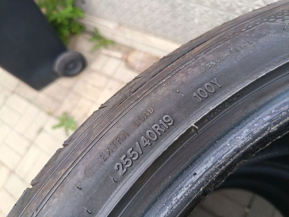 Anvelope vara 255 40 19 Goodyear 2021 5+mm