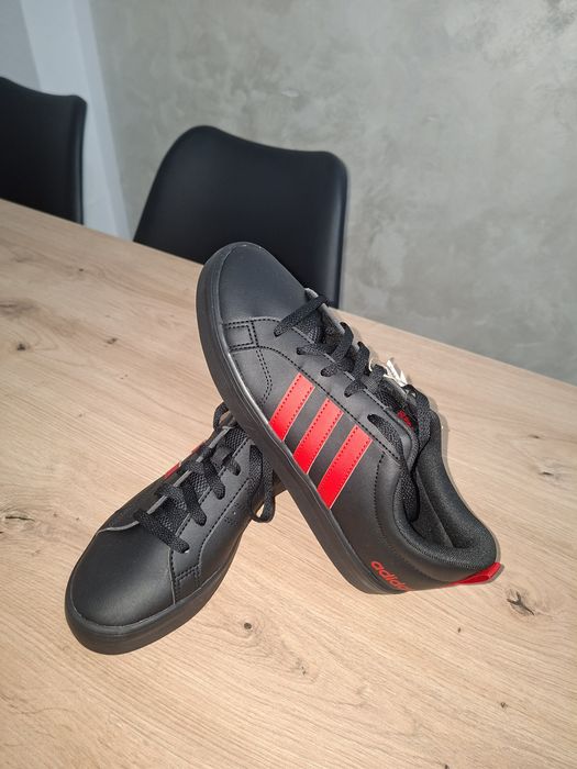 Adidas original 42 2/3