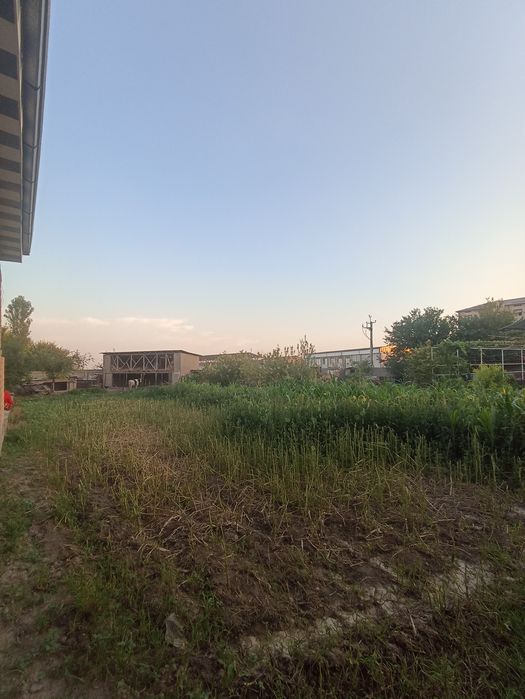 Yer sotladi 10 sotix Nurafshon ruvd,toshken shahar 102, stadiyo oldida