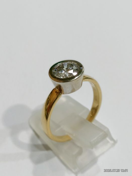 Vind inel din aur 18kt cu diamant 1,60ct