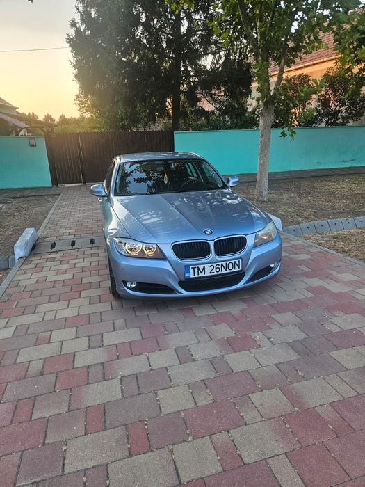Vând  BMV  seria 3 E 90  Facelift 318d