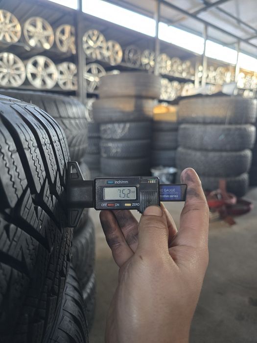 4 Броя 215/60/17 Laufenn 2x7,5mm 2x7mm