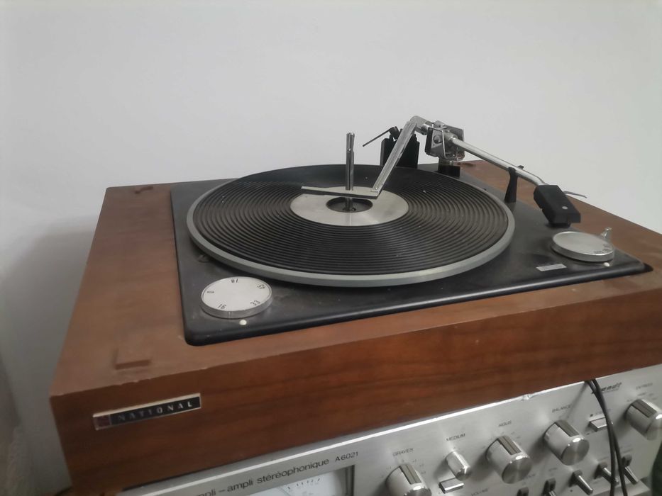 National Panasonic SL 700