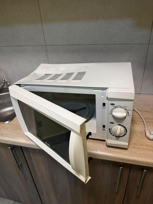 Микроволновая печь