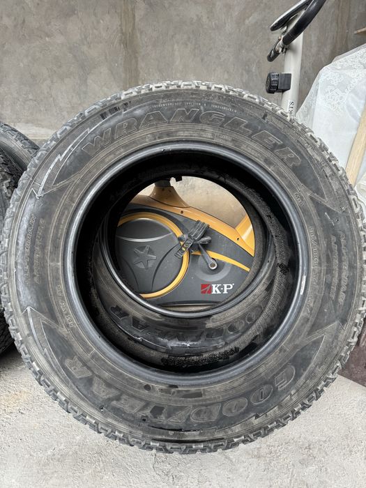 Всесезонные шины для внедорожника