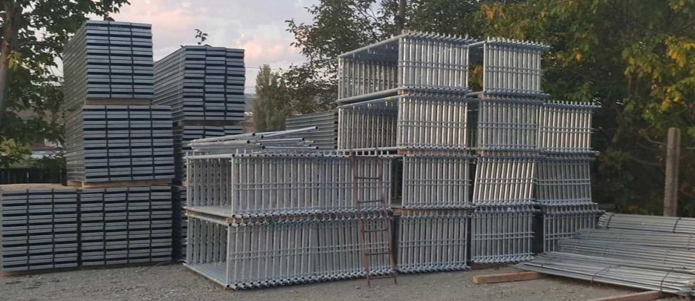 Închiriez schelă mobilă pe roți – livrare București și Ilfov