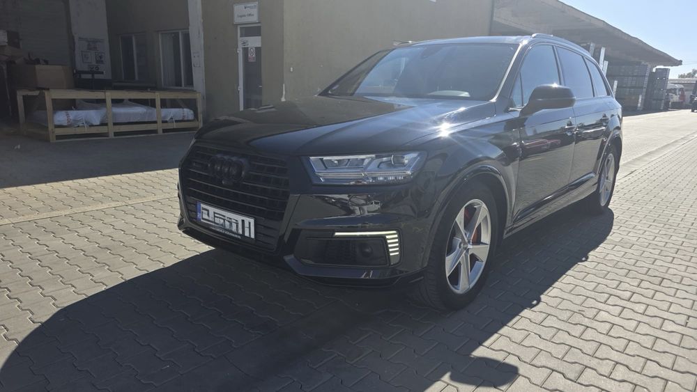 AUDI Q7 0 — imagine 4