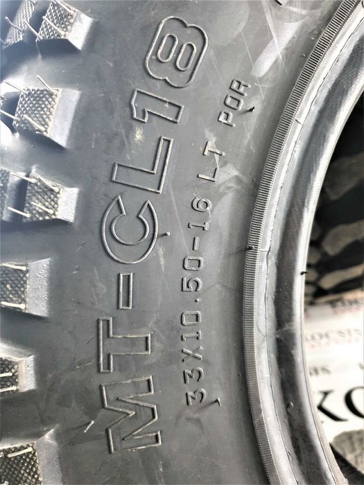 Anvelope off-road 33x10.5-16  CST