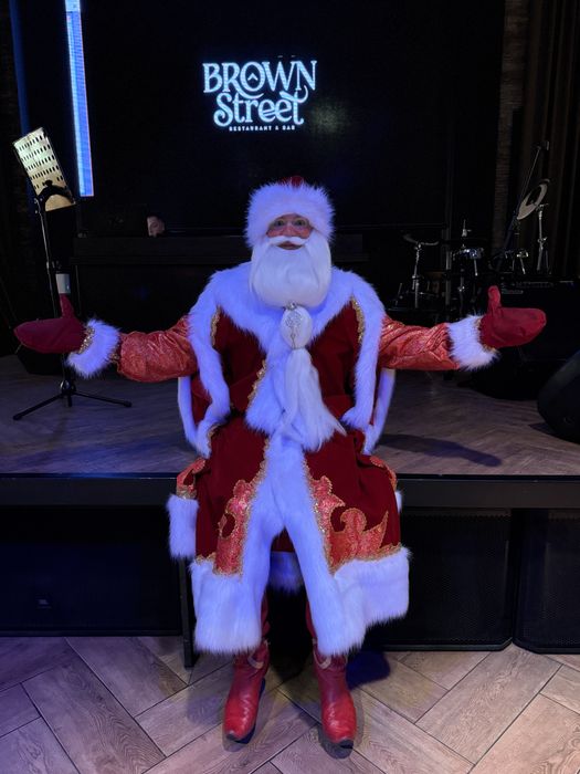 Дед Мороз и Снегурочка