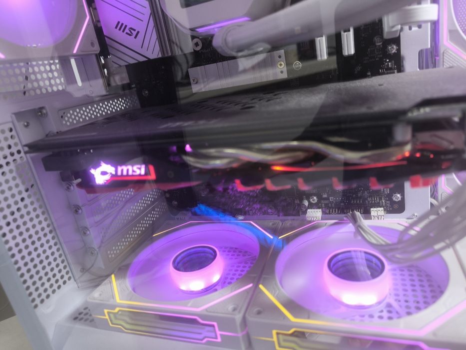 Продам видеокарту NVIDIA GTX 1060 6GB MSI