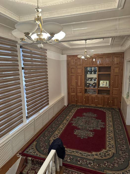 Zangiota Eshonguzar Nurafshon maxallada uy sotiladi