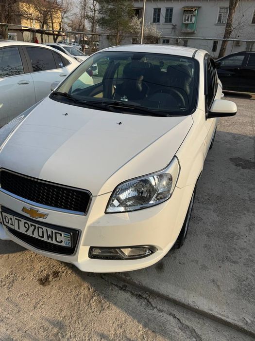 Nexia 3. 4 pozitsiya  bejivi salon